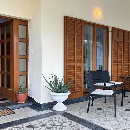 2 Bedroom Cozy In Žminj